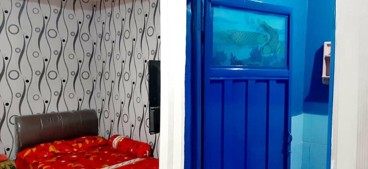 Dharmawati Homestay Syariah At Terminal Purabaya Waru Exterior foto
